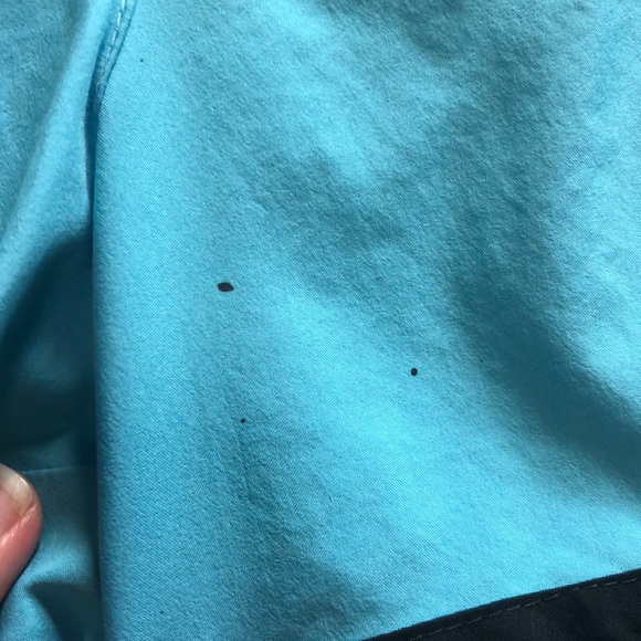 Nike shorts size medium - Picture 3 of 8